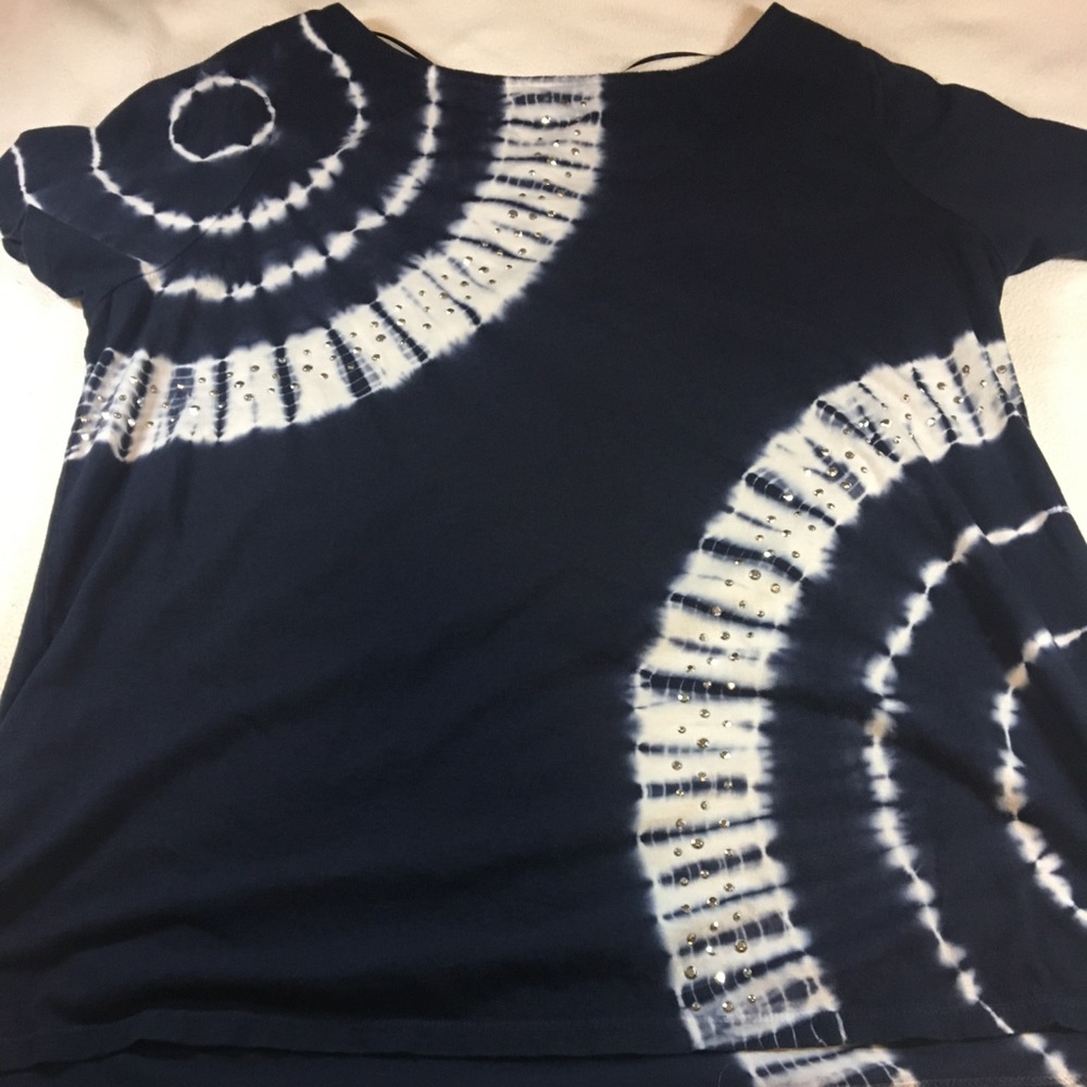 Tie die T-shirt with bling